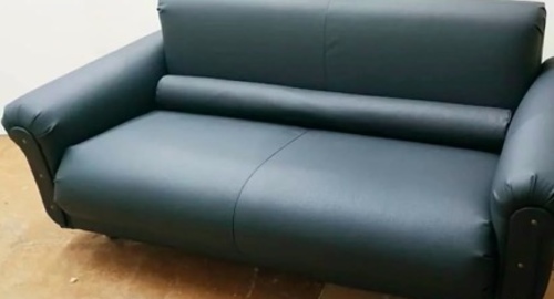Обивка дивана на дому. Кронштадт